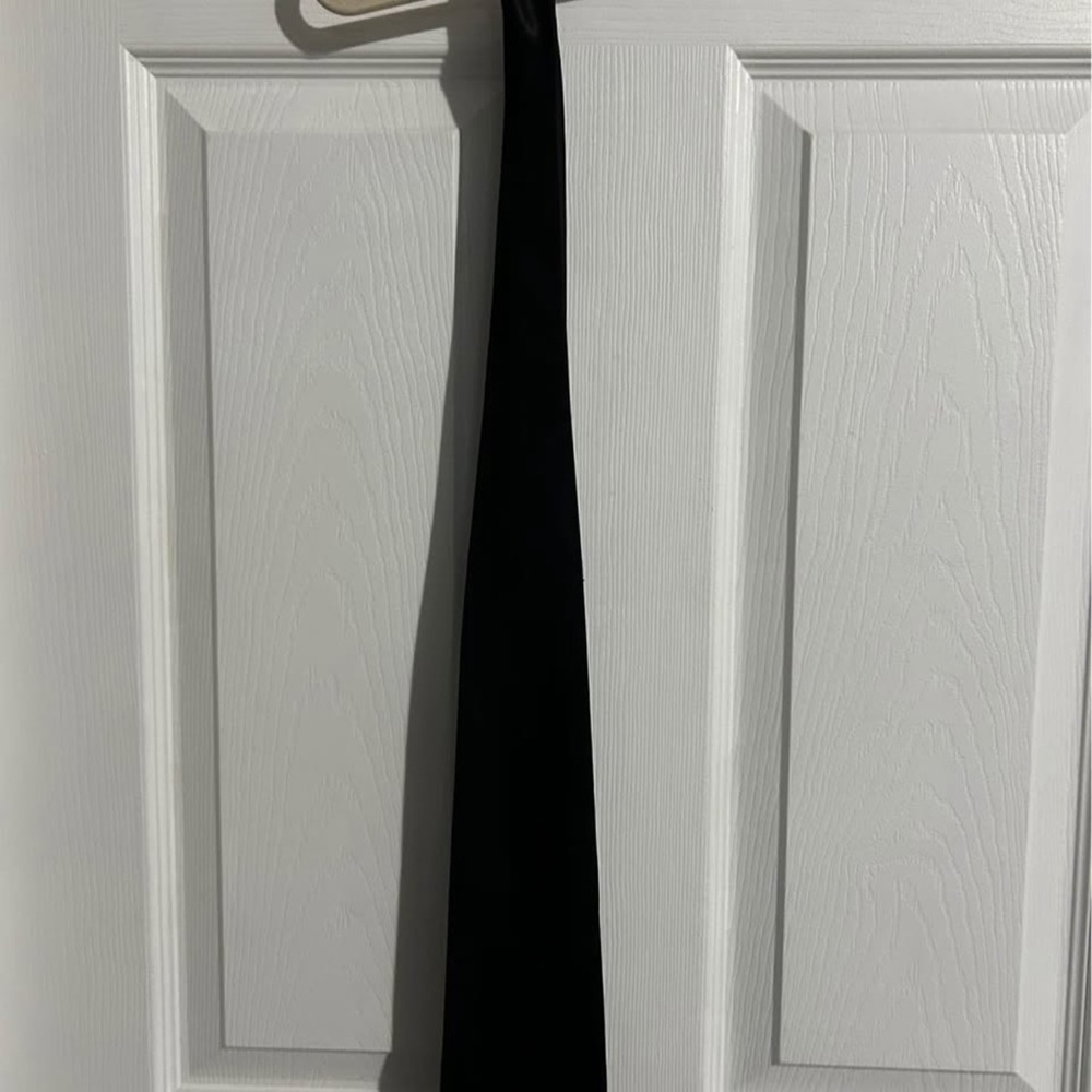 Men's Black Tie